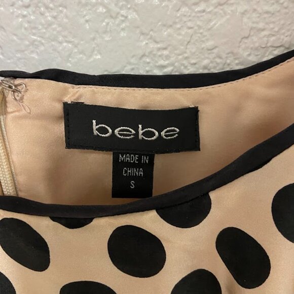 Vintage bebe dress - light pink w/ black polka dots - Picture 2 of 7